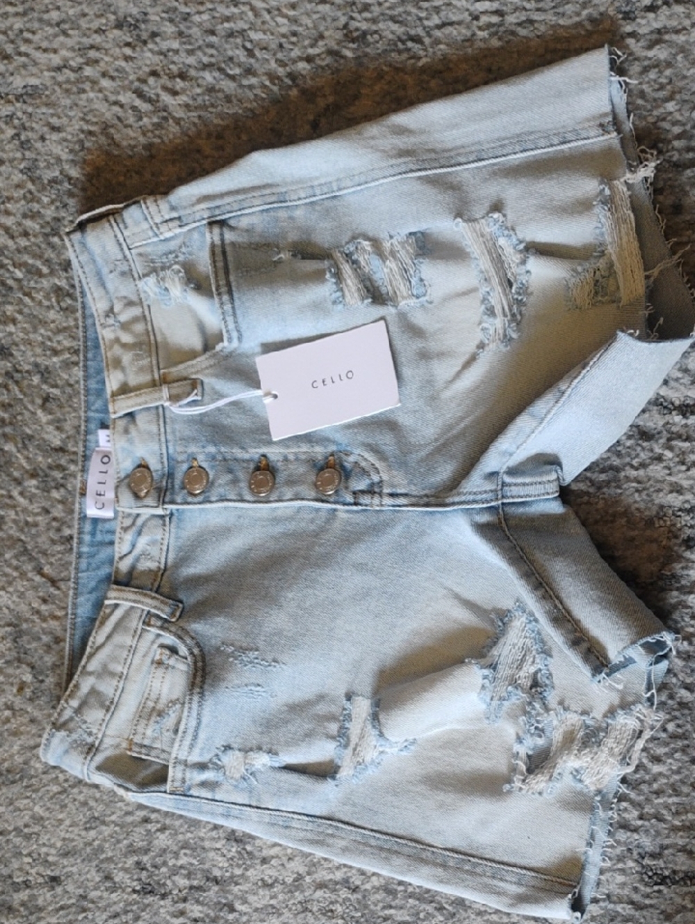 NWT Cello Light Wash Distressed Button-Front Jean Shorts
